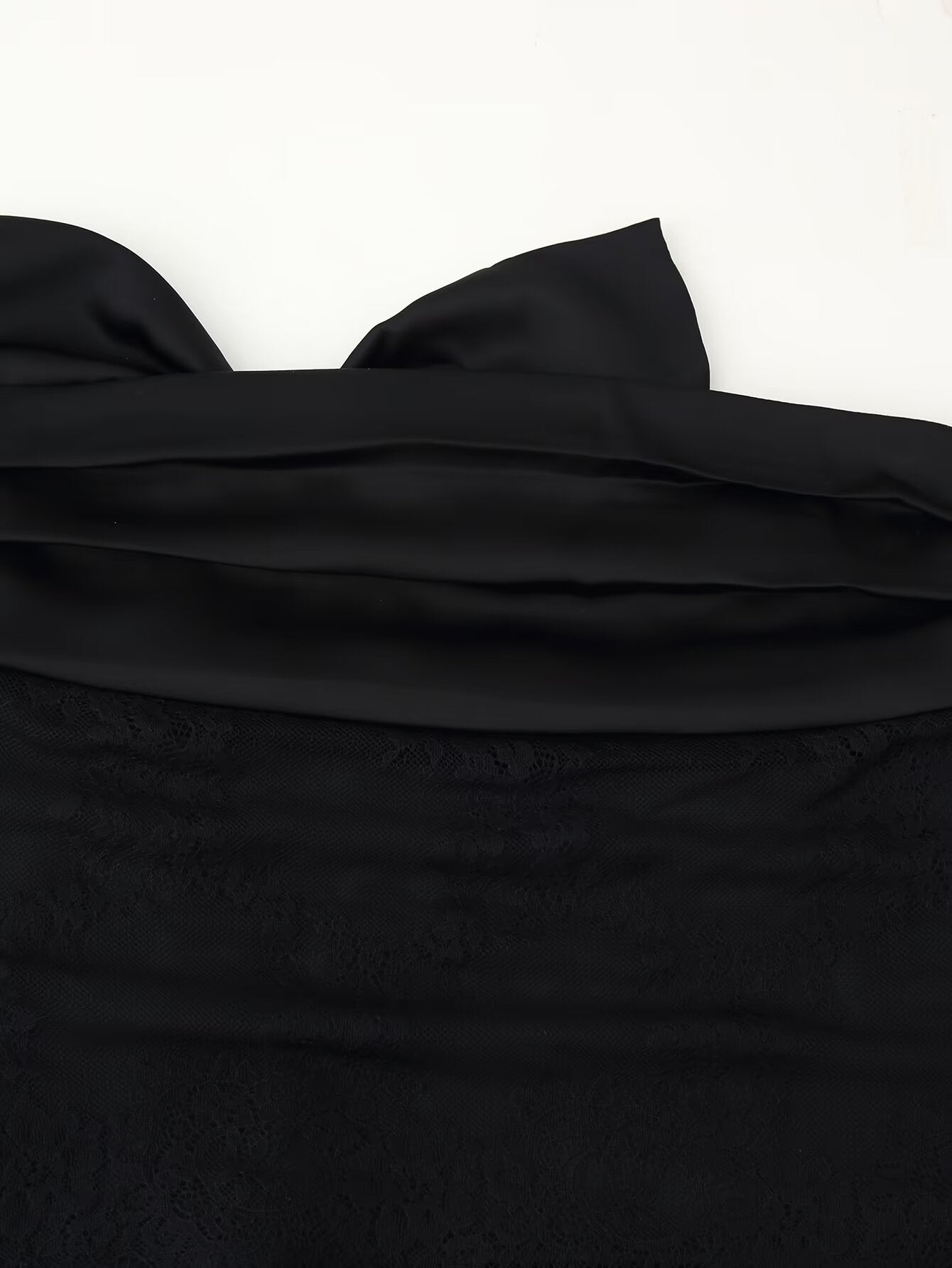 Black Sexy Patchwork Eyelash Lace  Bow Mini Skirt