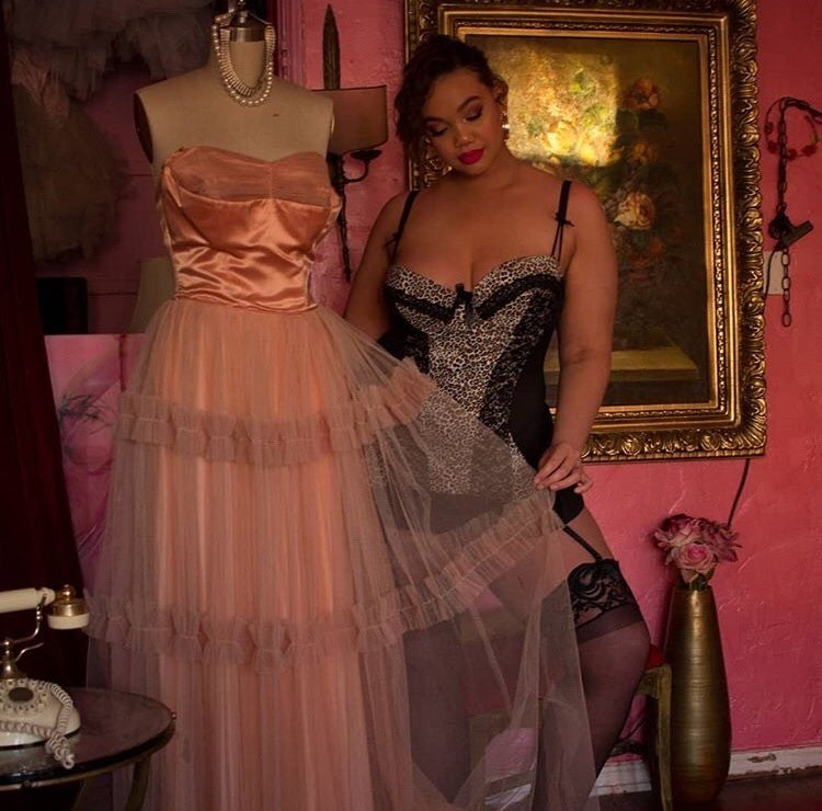 Sexy Leopard Printed Corset with Back Ribbon Detail with Garters